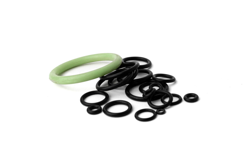 O-Ringe aus Form gefrtigt nach DIN 3771 mit rundem Innendurchmesser in verschiedenen Farben